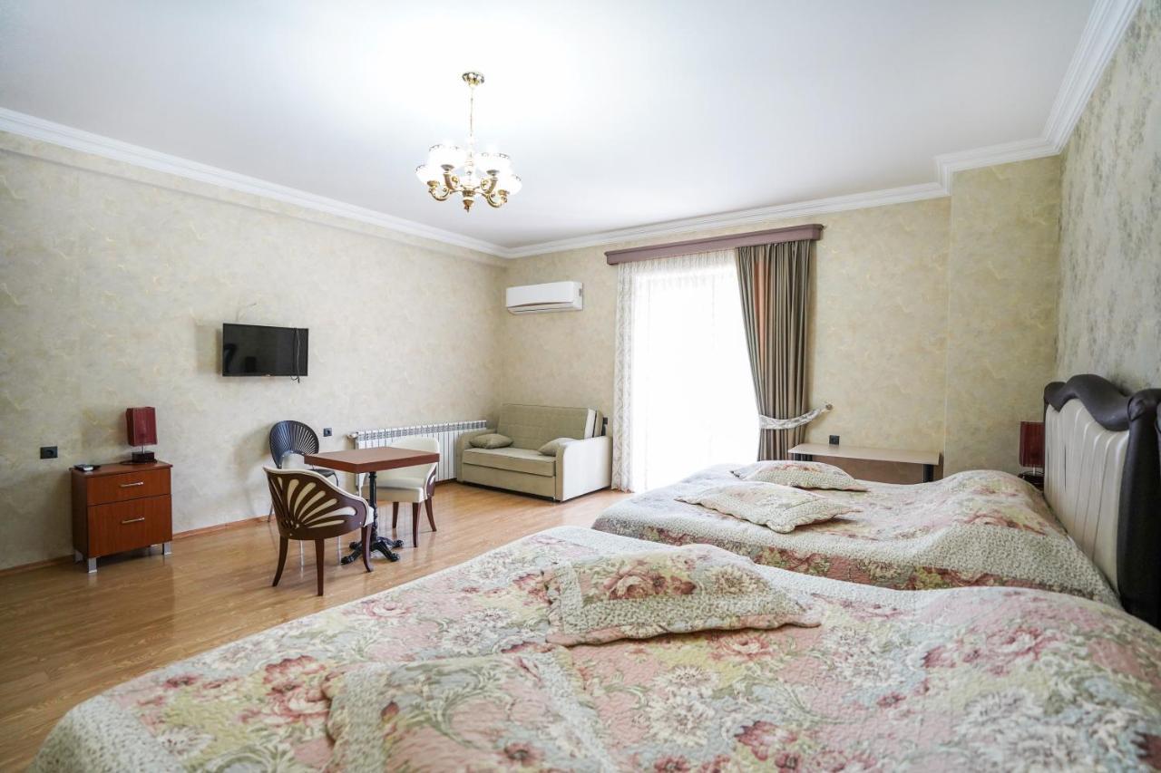Natali Hotel Borjomi Eksteriør bilde
