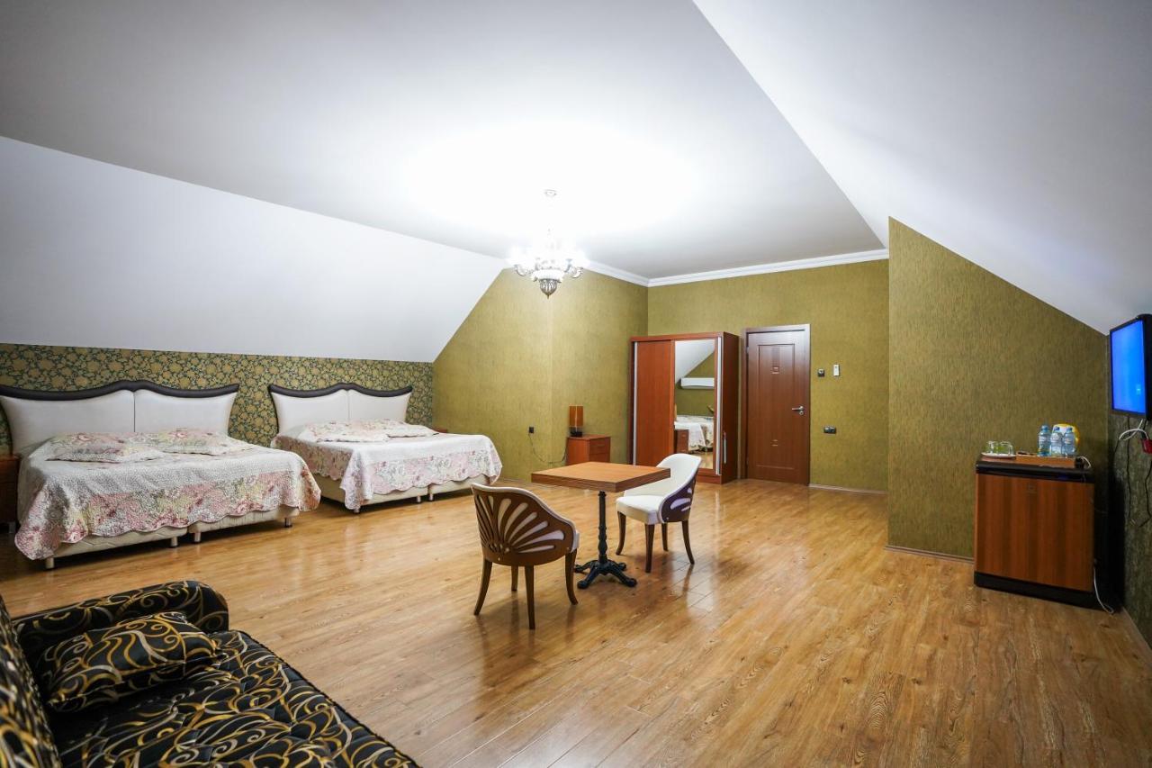 Natali Hotel Borjomi Eksteriør bilde