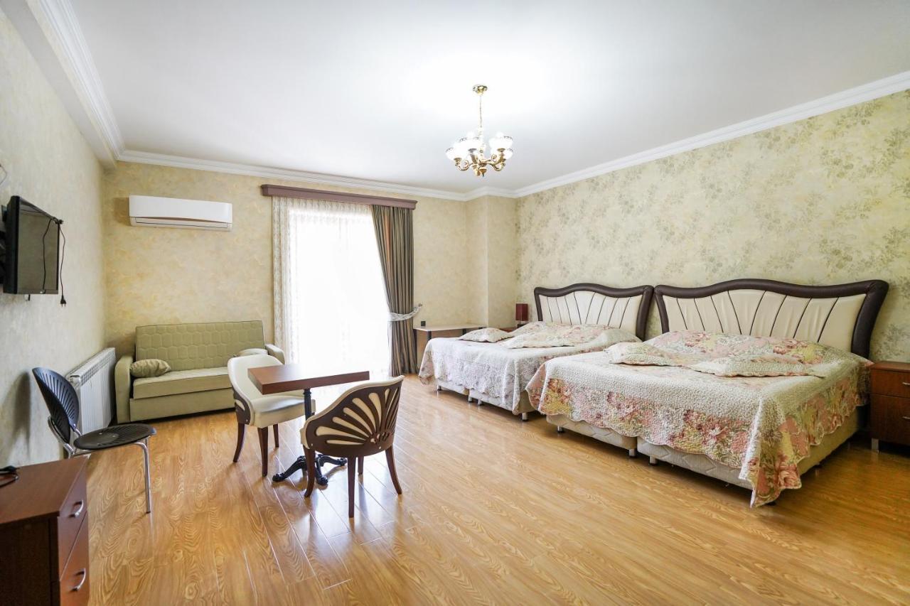 Natali Hotel Borjomi Eksteriør bilde
