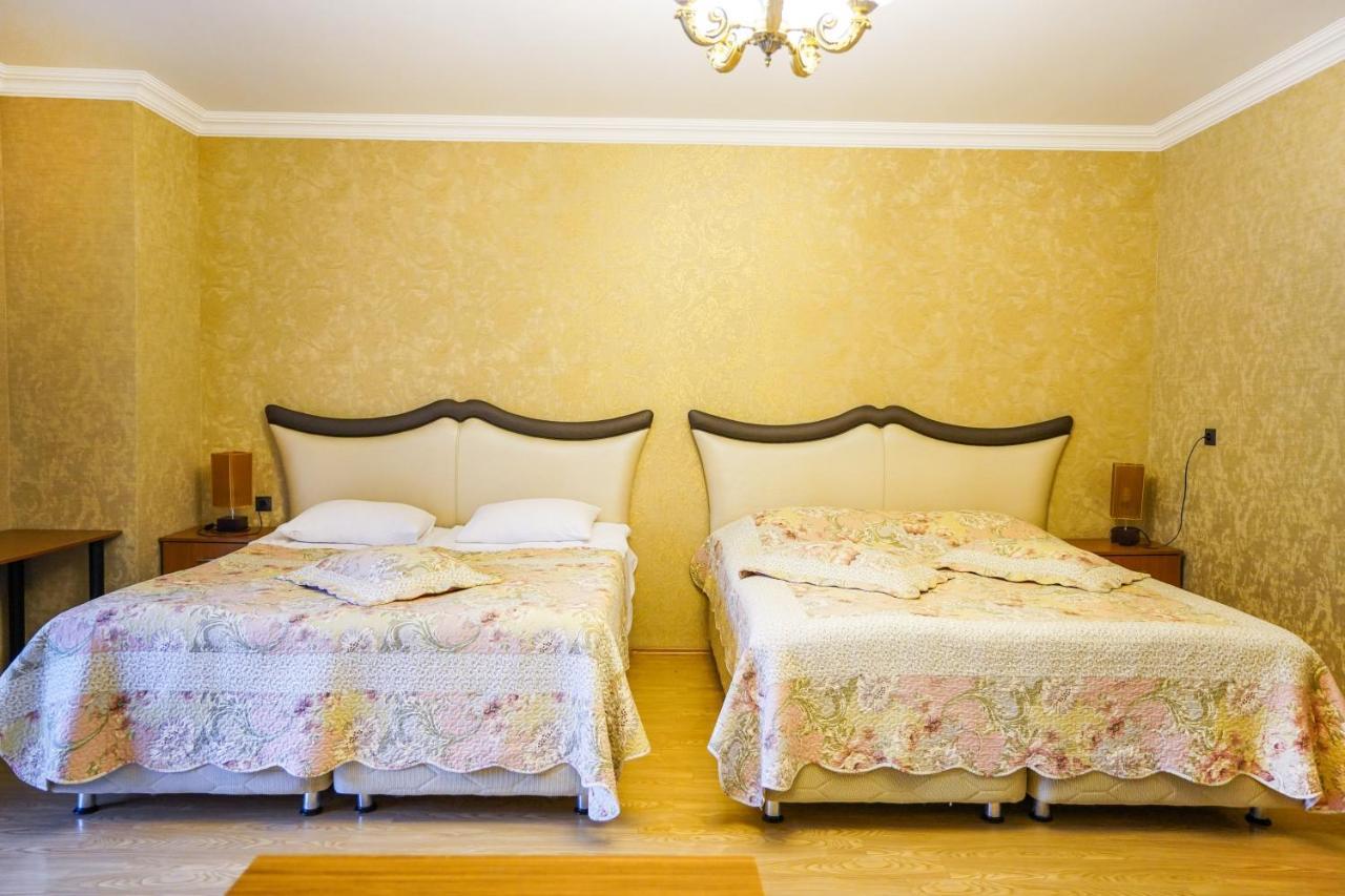 Natali Hotel Borjomi Eksteriør bilde